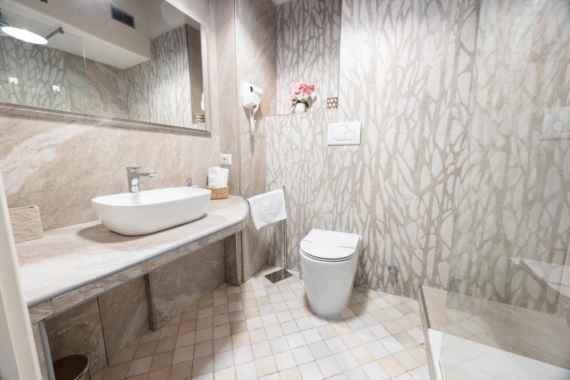 Mb Suites Corso Roma Ngoại thất bức ảnh